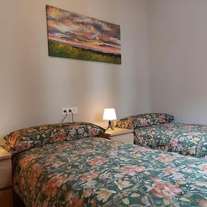 https://bonita-habitacin-a-10min-del-centro-bilbao-hizq.sansebastianhotels.net